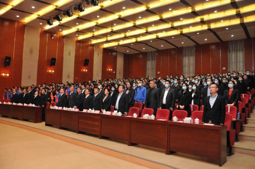 云南Z6尊龙凯时动力集团有限公司召开庆五一 · 迎五四”暨2019年度表扬大会